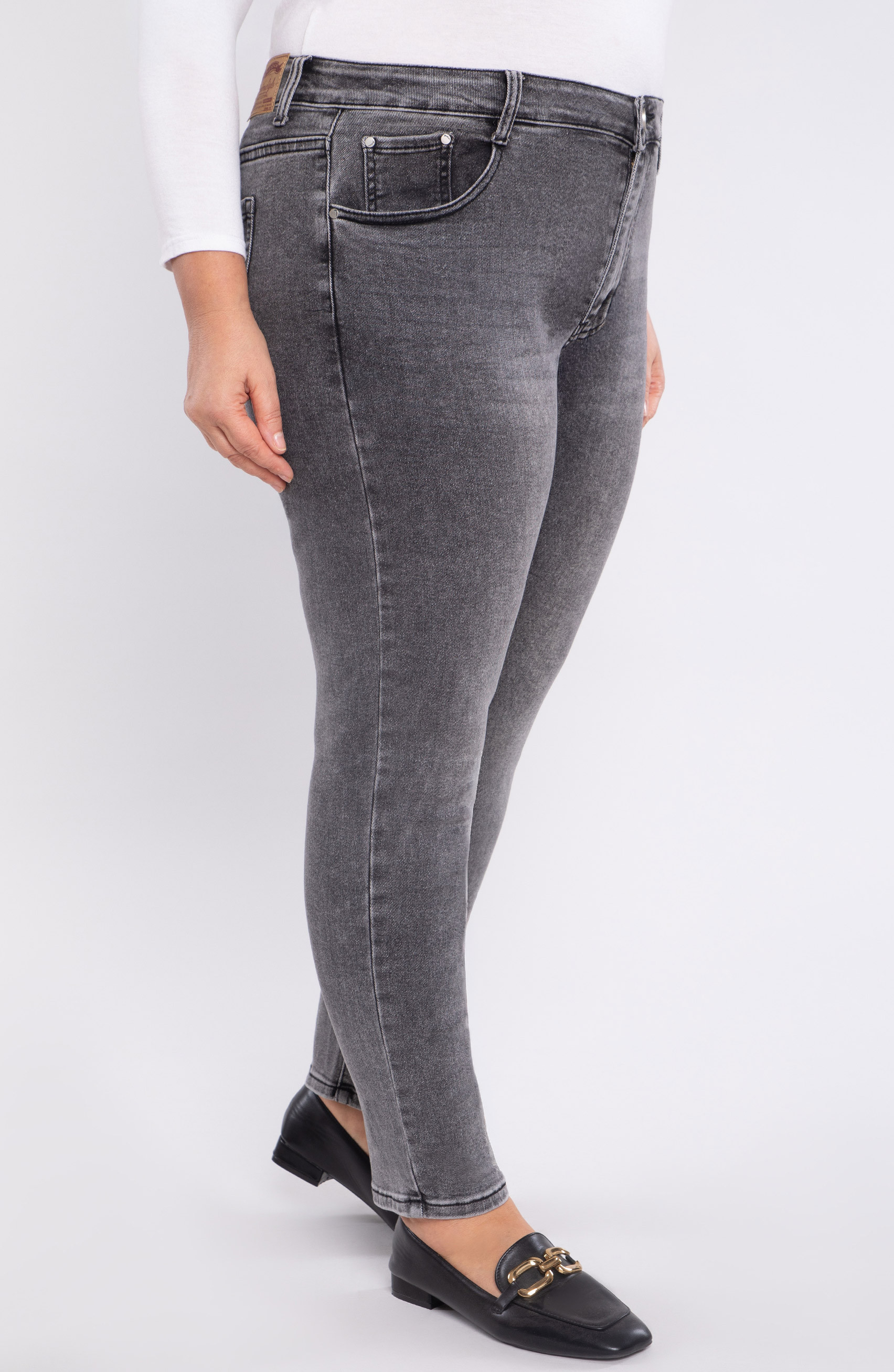 Тъмносиви дънки slim fit